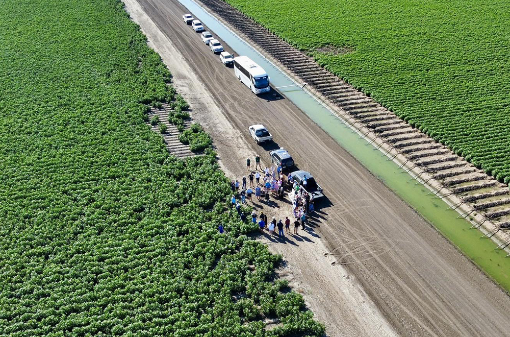 The tour included a visit to Oliver Volck’s Garden Creek cotton farm