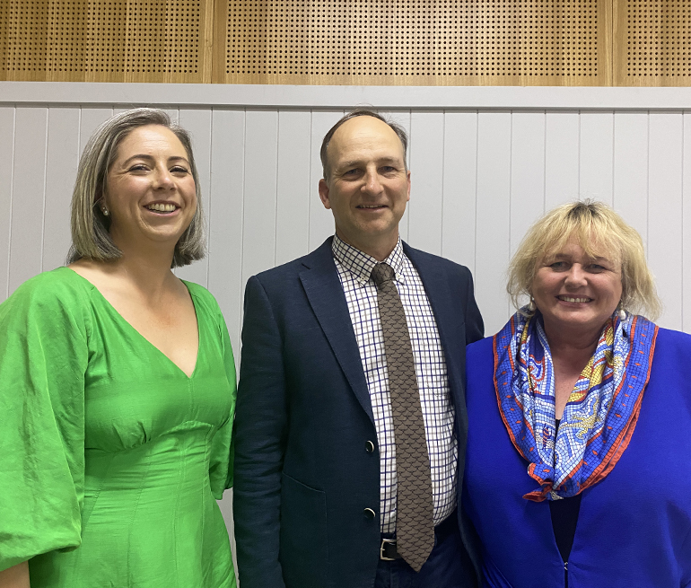 Darling Downs cotton farmer of the year Johannes and Scarlett Uebergang, with agronomist Liz Lobsey, who was named consultant of the year.