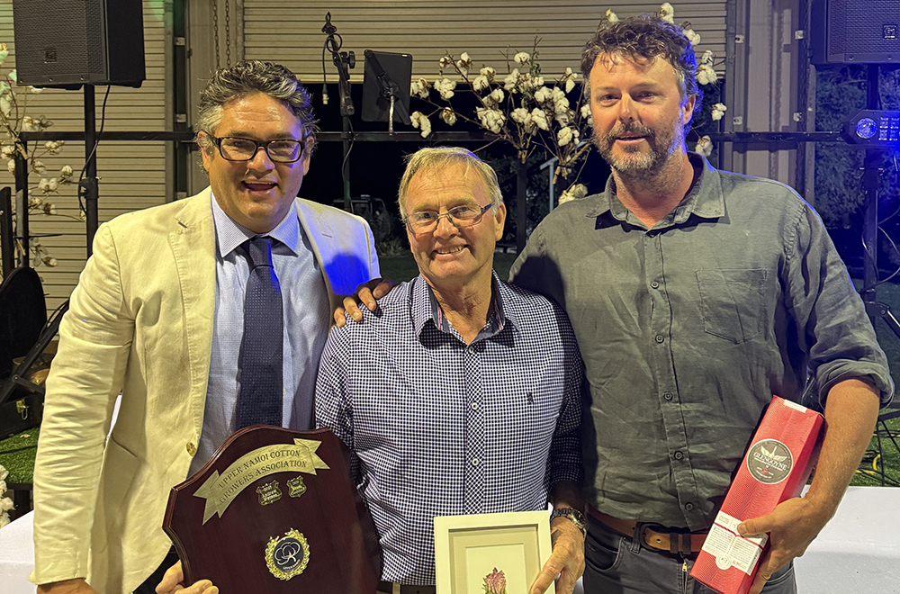 2026 Service to Industry recipient Mark Goddard (centre) with Upper Namoi CGA President James Barlow and Nutrien Gunnedah's Charles Hill.